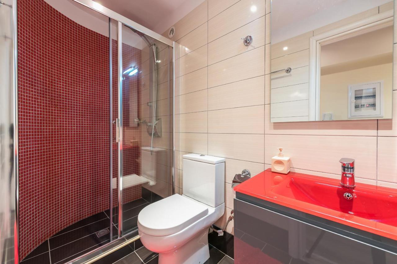 An Impressive 2 Bdr Apt In Glyfada 雅典 外观 照片